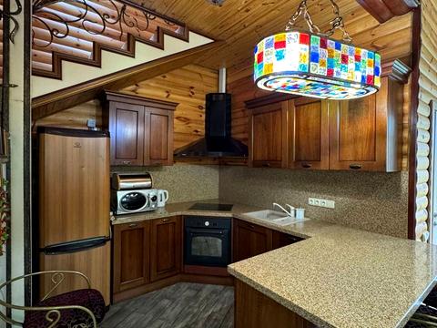 будинок за адресою смт. Ворзель, кондратюка