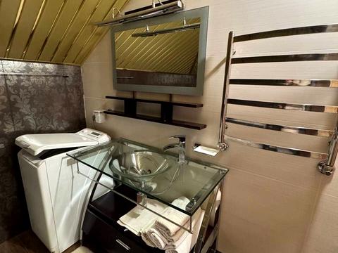 будинок за адресою смт. Ворзель, кондратюка