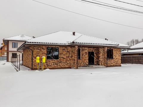 будинок за адресою Фастівський