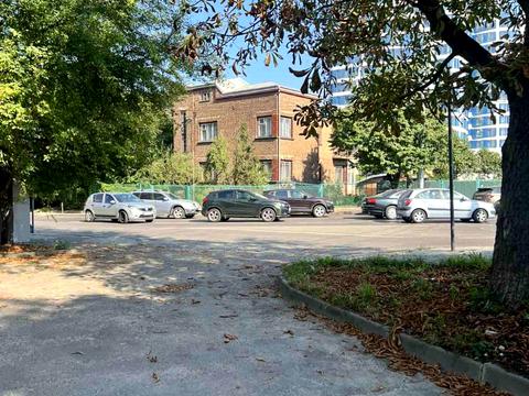 комерційна за адресою Окружна вул., 96