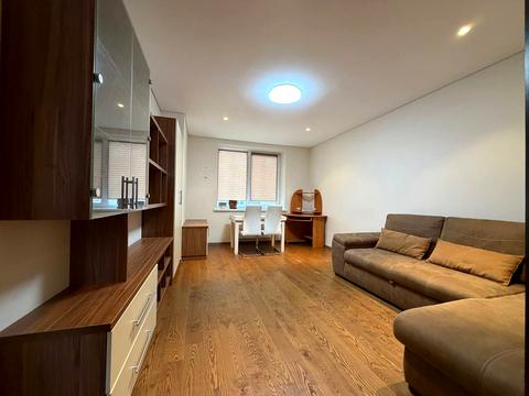 квартира за адресою Богдана Хмельницького вул., 53