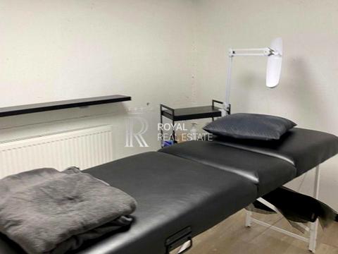 комерційна за адресою Василя Тютюнника вул. (Анрі Барбюса), 28-А