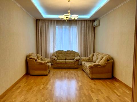 квартира за адресою Київ, Князів Острозьких вул. (Московська), 46/2