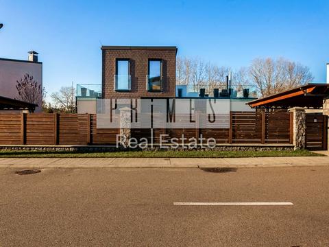 будинок за адресою Лютнева вул., 58