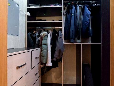 квартира за адресою Олександра Мишуги вул., 2