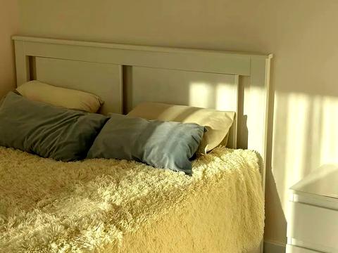 квартира за адресою Салютна вул., (Будинок 02301-02303)