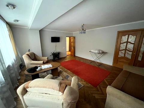 квартира за адресою Шпитальна вул., 20а