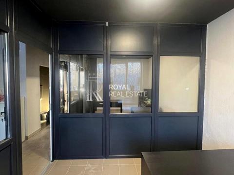 комерційна за адресою Борисо-Глібська вул. (Ватутіна), 110