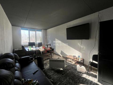 комерційна за адресою Борисо-Глібська вул. (Ватутіна), 110