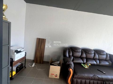 комерційна за адресою Борисо-Глібська вул. (Ватутіна), 110