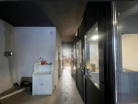 комерційна за адресою Борисо-Глібська вул. (Ватутіна), 110