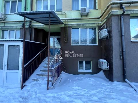 комерційна за адресою Борисо-Глібська вул. (Ватутіна), 110