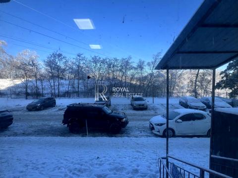 комерційна за адресою Борисо-Глібська вул. (Ватутіна), 110