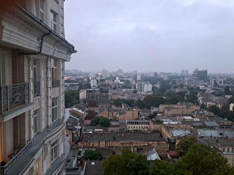 квартира за адресою Леонтовича вул. (Бєлінського), 16