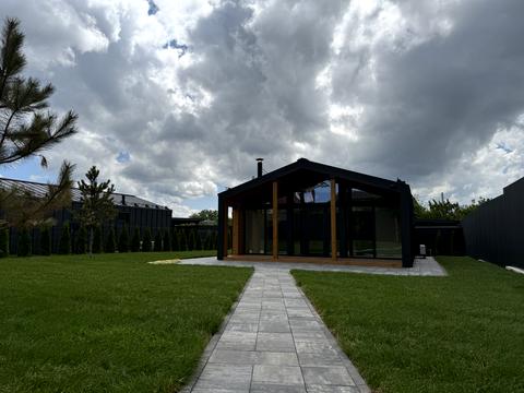 будинок за адресою Лісова