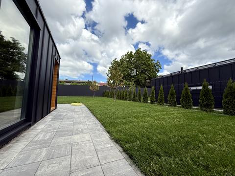 будинок за адресою Лісова