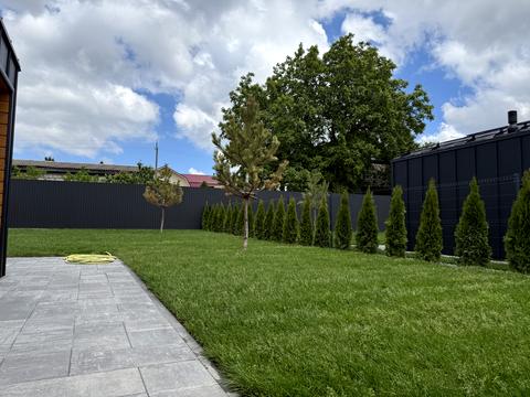 будинок за адресою Лісова