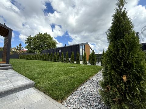 будинок за адресою Лісова