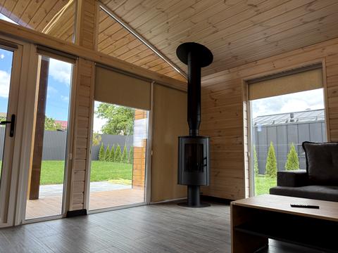 будинок за адресою Лісова