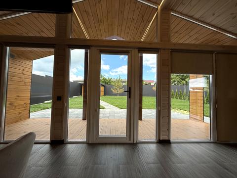 будинок за адресою Лісова