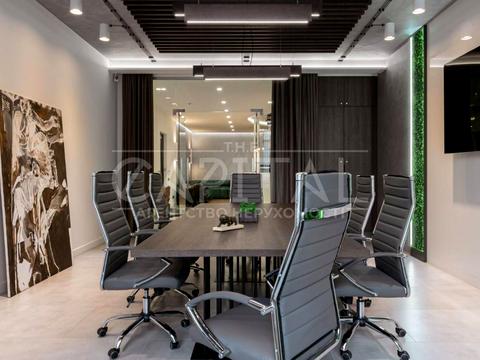 комерційна за адресою Андрія Верхогляда вул. (Михайла Драгомирова), 16