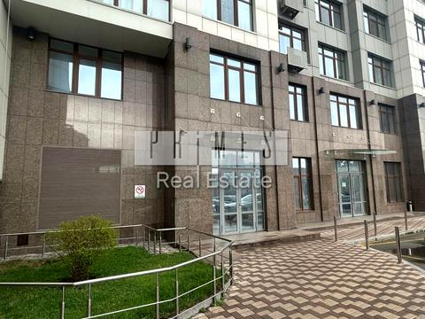 комерційна за адресою Андрія Верхогляда вул. (Михайла Драгомирова), 9