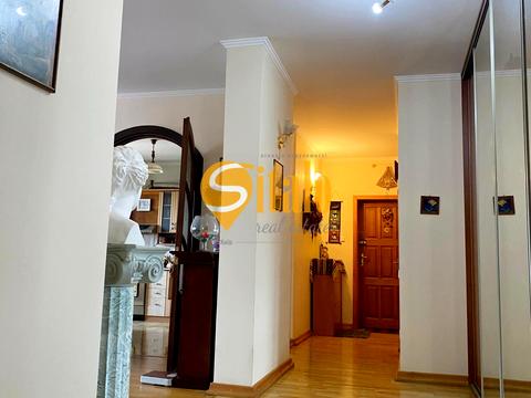 квартира за адресою Київ, Леся Курбаса просп., 5-В