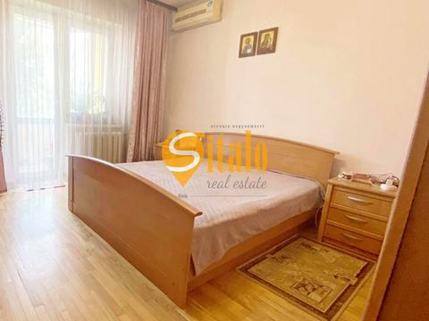 квартира за адресою Київ, Леся Курбаса просп., 5-В