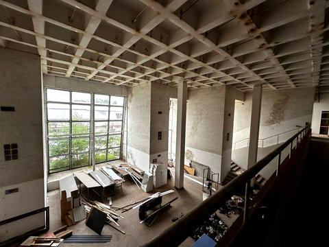 комерційна за адресою Княгині Ольги вул., 106