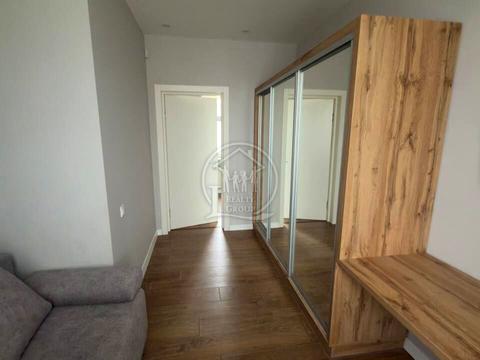 будинок за адресою Набережна вул.