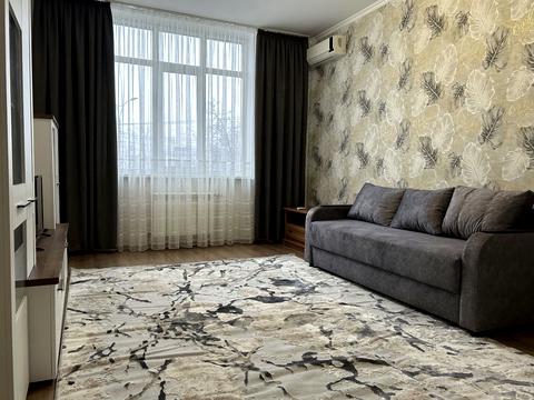 квартира за адресою Гната Хоткевича вул. (Червоногвардійська), 12