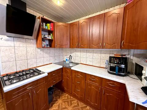 квартира за адресою Космонавтів вул., 15