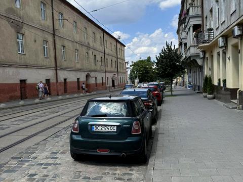 комерційна за адресою Львів, Замарстинівська вул. (Калініна), 8