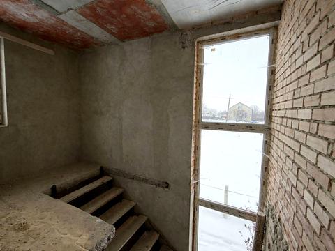 будинок за адресою Квітнева