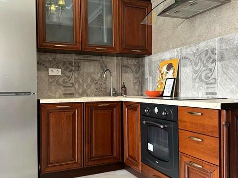 квартира за адресою Євгена Коновальця вул. (Щорса), 34-А