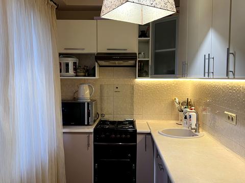 квартира за адресою Зодчих вул., 18-А