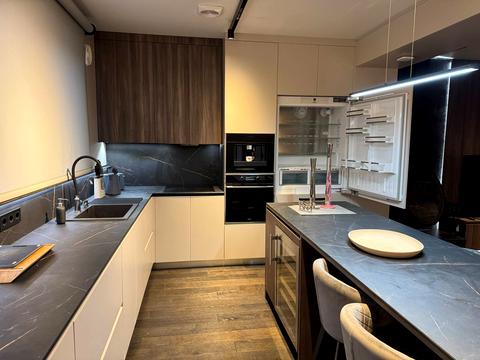 будинок за адресою Сонячна вул., 3