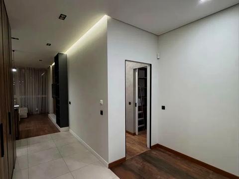 квартира за адресою Київ, Предславинська вул., 44