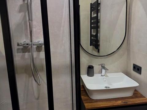 квартира за адресою Київ, Предславинська вул., 44