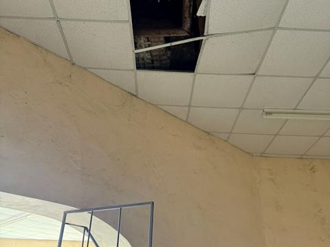 комерційна за адресою Леніна, 1/4