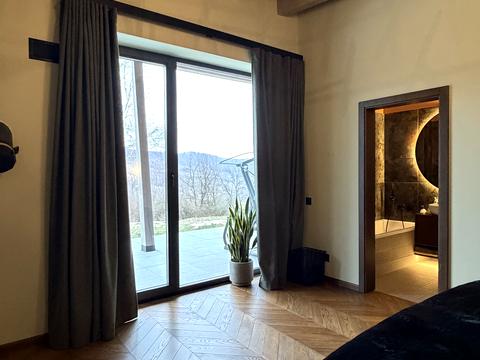 будинок за адресою Нова