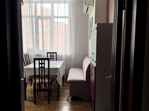 квартира за адресою Київ, Валерія Лобановського просп. (Червонозоряний), 4-В