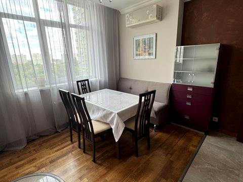 квартира за адресою Київ, Валерія Лобановського просп. (Червонозоряний), 4-В