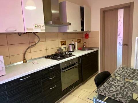 квартира за адресою Рильського вул., 5