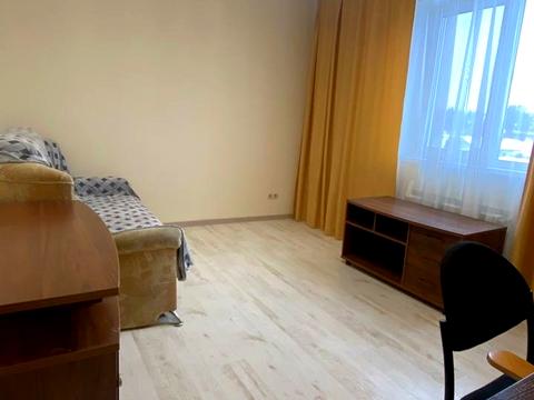 квартира за адресою Рильського вул., 5