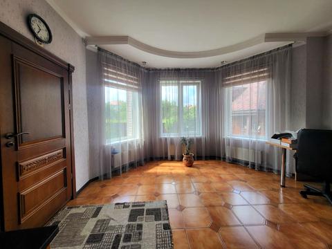 будинок за адресою Новаторів вул.