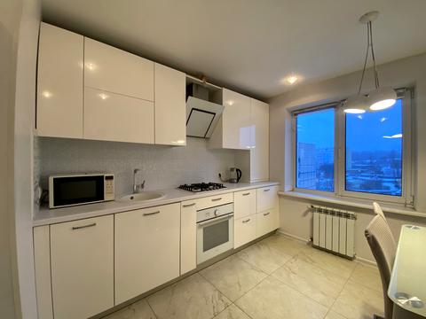 квартира по адресу Героев просп., 32