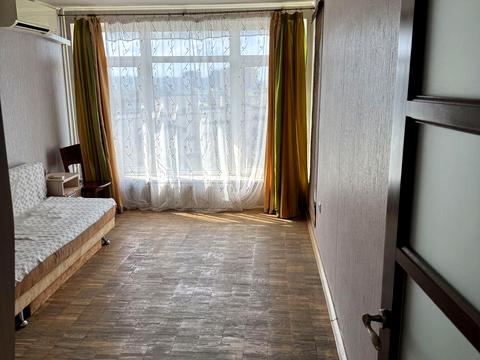 квартира за адресою Андрія Малишка вул., 21