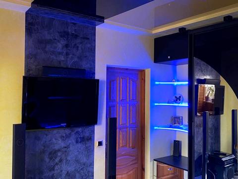 квартира за адресою Анни Ахматової вул., 43