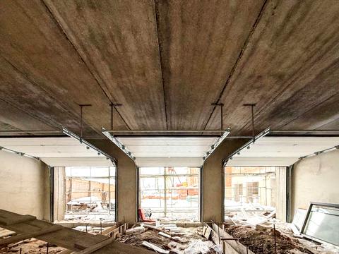 комерційна за адресою Дмитра Коцюбайла вул., 7-А